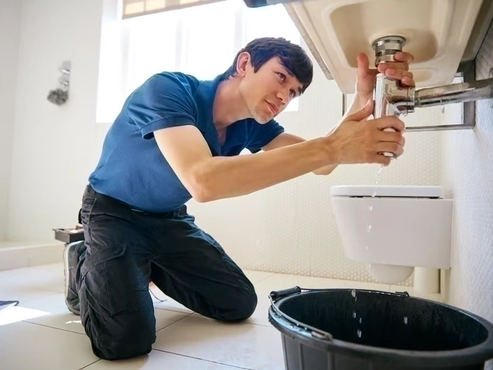 Professional Burst Pipe Repairs services by SnoFalls Plumbing LLC in Auburn, WA — licensed Plumbing provider